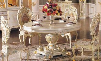 Altın Yaldızlı Oval Yemek Odası